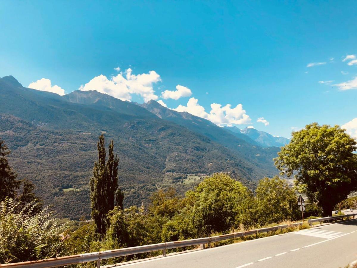 Appartamento Rosa Alpina Tra Il Casino E Le Terme Di Saint Vincent Екстер'єр фото